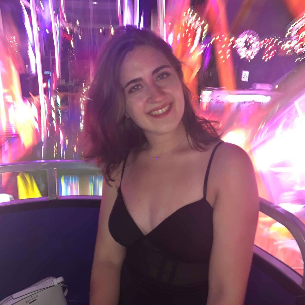 Meet your Posher, Arielle